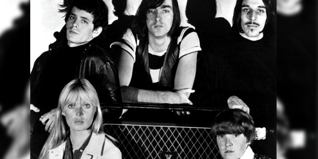 Miembros de la Velvet y Nico autores de Sunday Morning