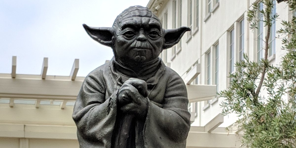 Estatua de Yoda