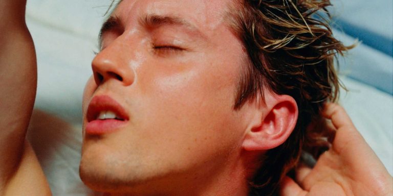 Letra de 'Rush', de Troye Sivan