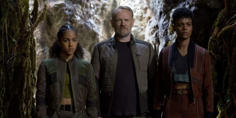 Gaal, Hari y Salvor en 'Fundación' 2x05