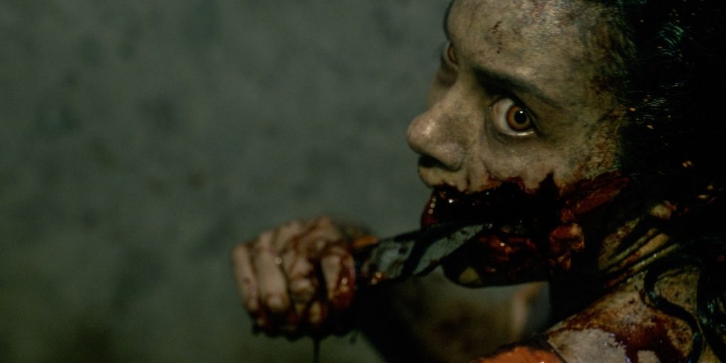 Fotograma de 'Evil dead' (2013)