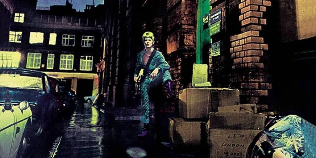 Segmento de la portada de 'The rise and fall of Ziggy Stardust and the Spiders from Mars'