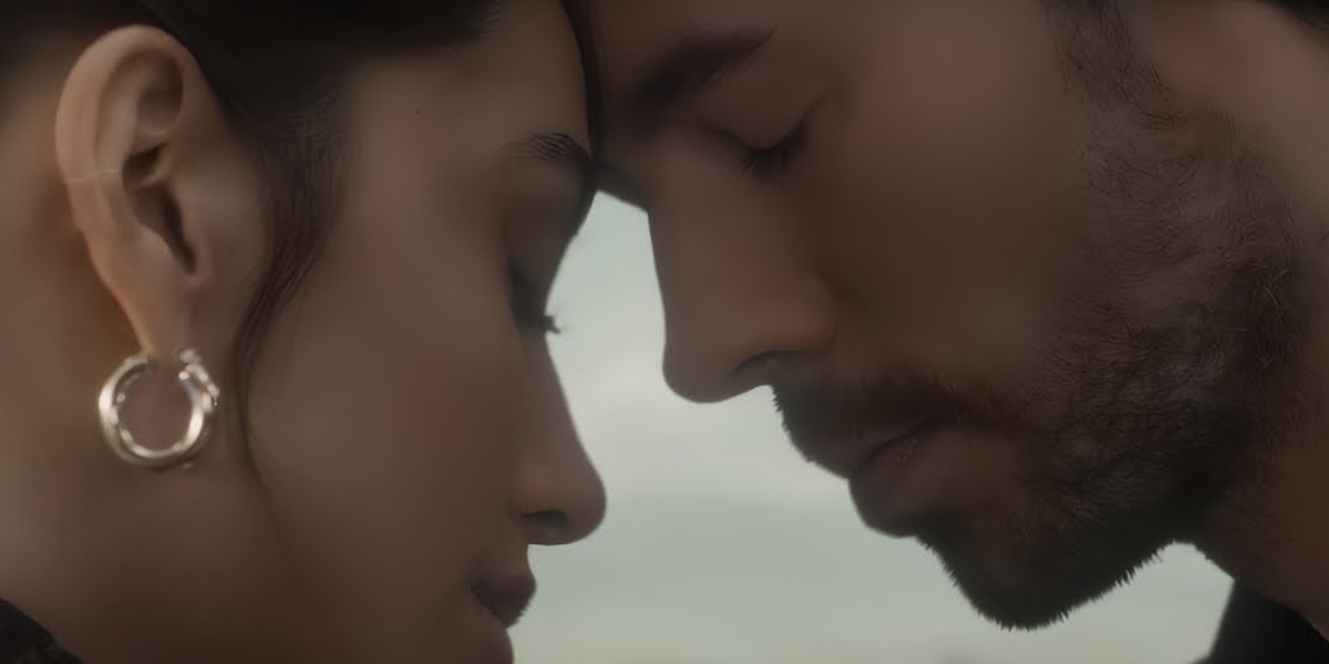 Letra de ASÍ ES LA VIDA de Enrique Iglesias y María Becerra
