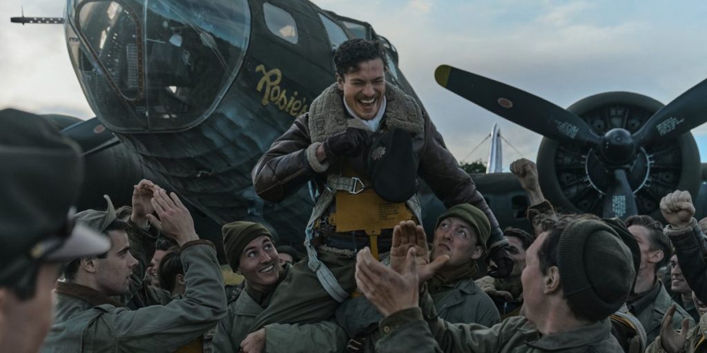 Fotograma de 'Los amos del aire' 1x07