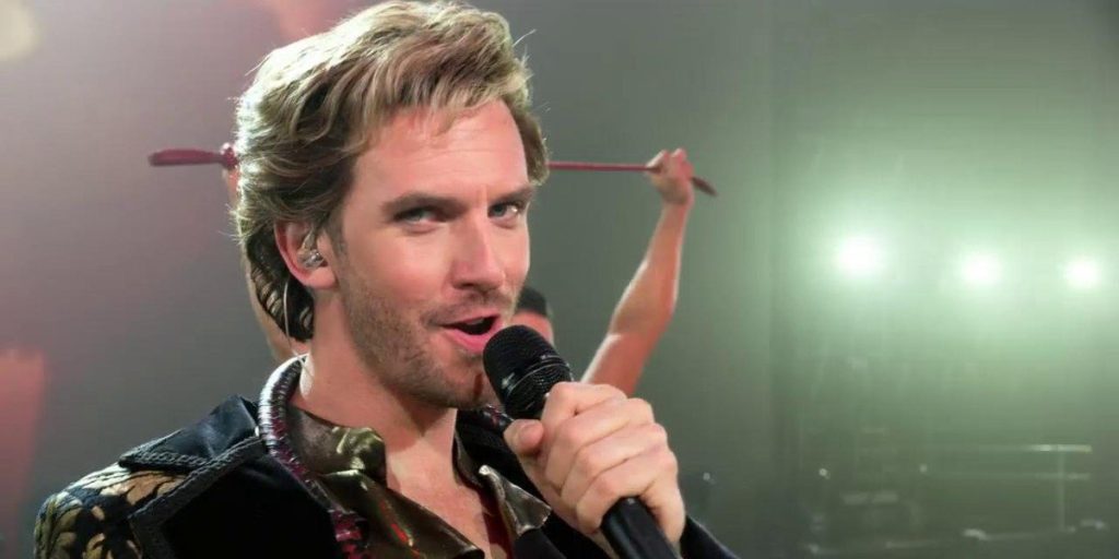 Dan Stevens